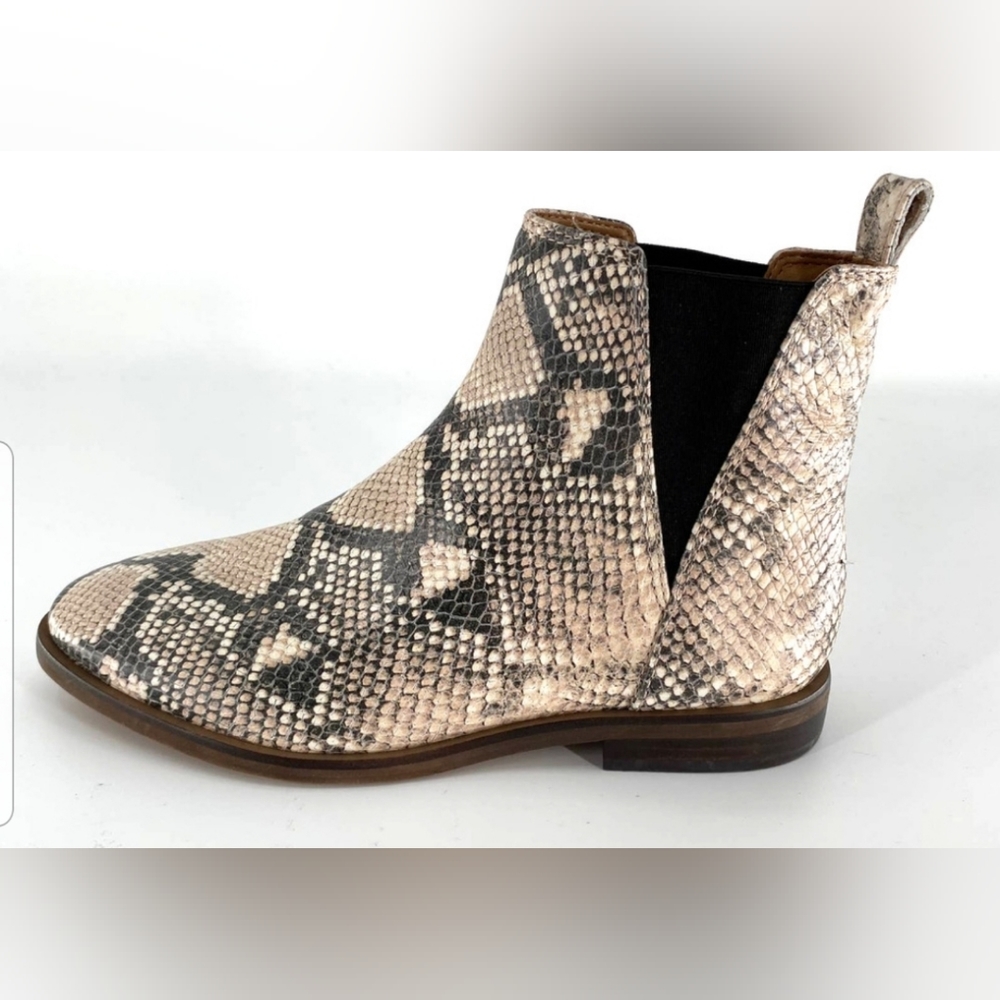 NWOT!!! Lucky Brand Haylia Snakeskin booties size 8. New Without Box